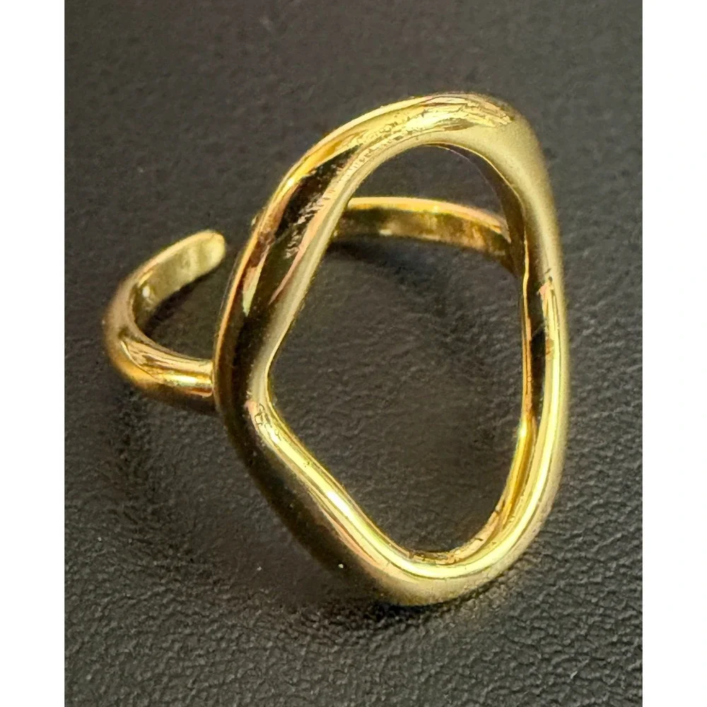 Modernist Ring Adjustable Gold Tone Size 7
